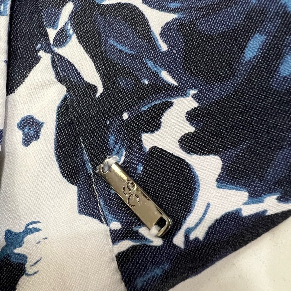 Elegant Blue Floral A-Line Skirt - Picture 2 of 9